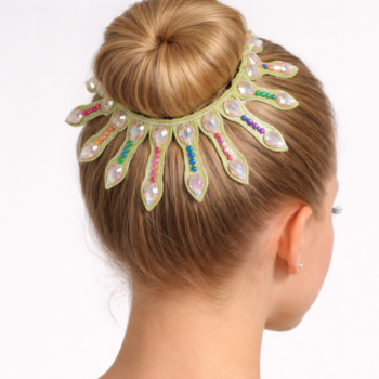 Green hue hair accessorie for rhythmic gymnastics